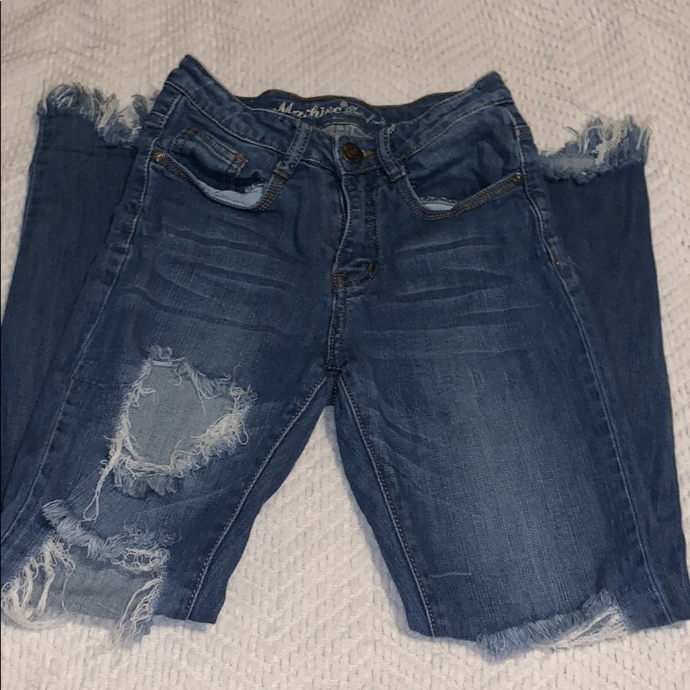 Distressed Skinny Jeans